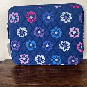 NWT Vera Bradley Tablet Sleeve